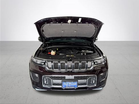 Used 2023 Jeep Grand Cherokee L Overland AWD/4WD image 23