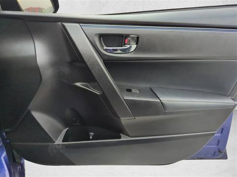 Used 2019 Toyota Corolla SE image 25