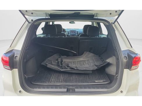 Used 2023 Chevrolet Equinox LT w/ LPO, Floor Liner Package AWD/4WD image 9