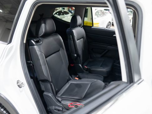 Used 2021 Volkswagen Atlas SEL image 18