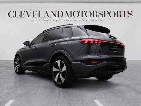 Used 2025 Audi SQ6 e-tron Prestige w/ Black Optic Package AWD/4WD image 2