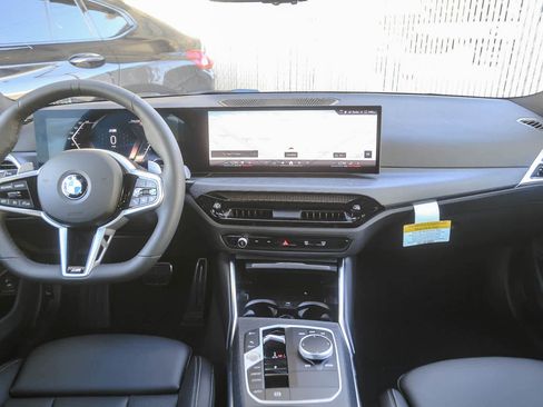 New 2026 BMW 330i Sedan w/ M Sport Package image 9