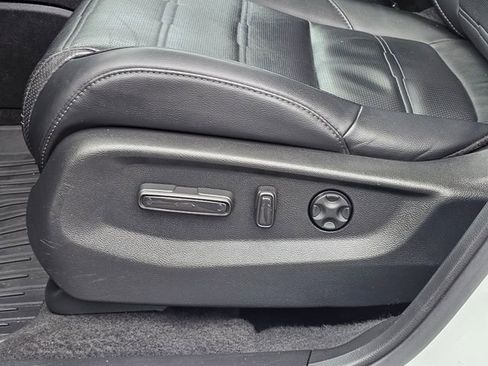 Used 2020 Honda CR-V EX-L image 27