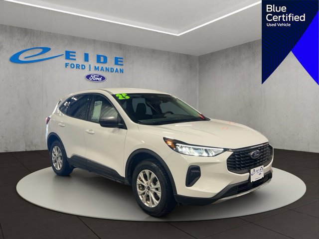 Certified 2025 Ford Escape Active AWD/4WD image 1