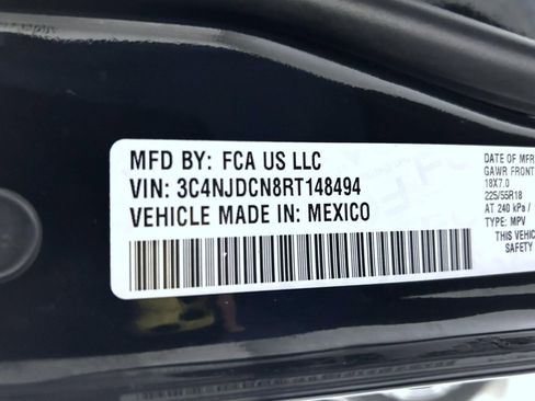 Used 2024 Jeep Compass Limited image 24