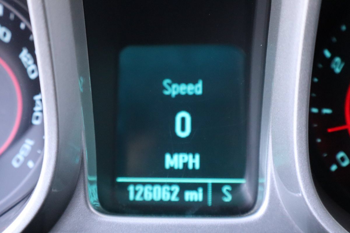 Used 2014 Chevrolet Camaro LT RWD image 41