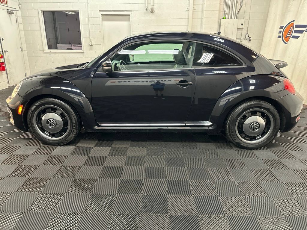 Used 2018 Volkswagen Beetle 2.0T Coast FWD image 6
