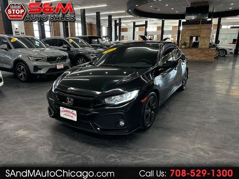 Used 2018 Honda Civic EX image 1