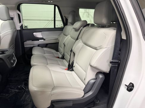 Certified 2025 Ford Expedition Max Active AWD/4WD image 10