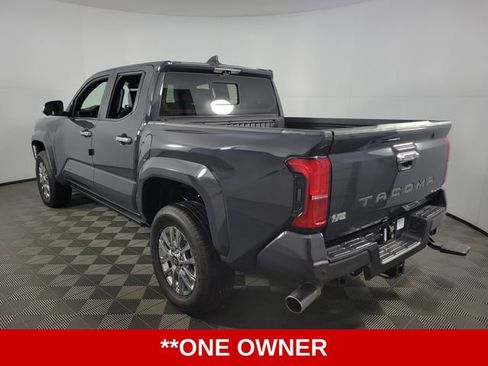 Used 2024 Toyota Tacoma Limited image 6