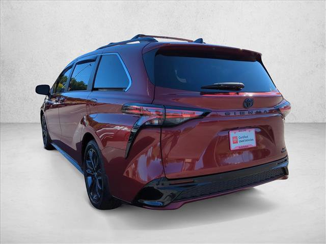 Certified 2024 Toyota Sienna XSE FWD image 8