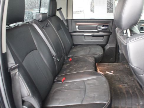 Used 2017 RAM 1500 Laramie w/ Convenience Group image 5