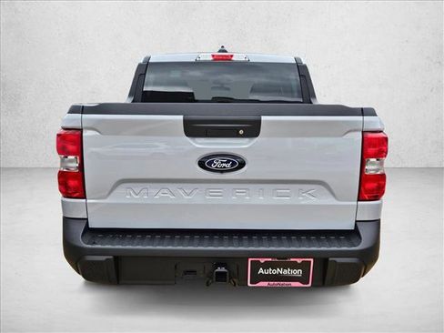 New 2025 Ford Maverick XL image 8