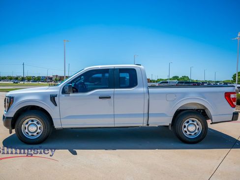 Used 2023 Ford F150 XL RWD image 4