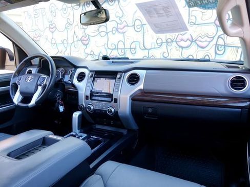 Used 2014 Toyota Tundra Limited image 28