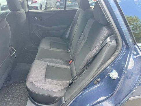 Used 2025 Subaru Outback Premium AWD/4WD image 20