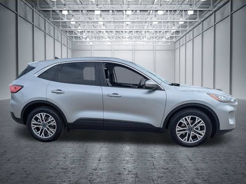 Used 2022 Ford Escape SEL FWD image 5