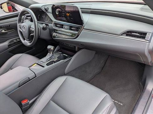 Used 2025 Lexus ES 300h w/ Premium Package FWD image 20