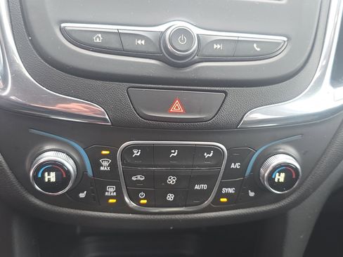 Used 2020 Chevrolet Equinox LT image 26