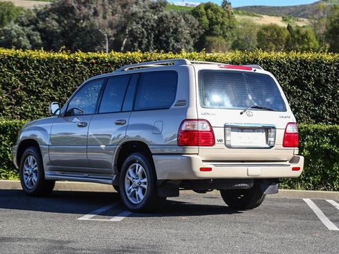 Used 2003 Lexus LX 470 4WD image 7