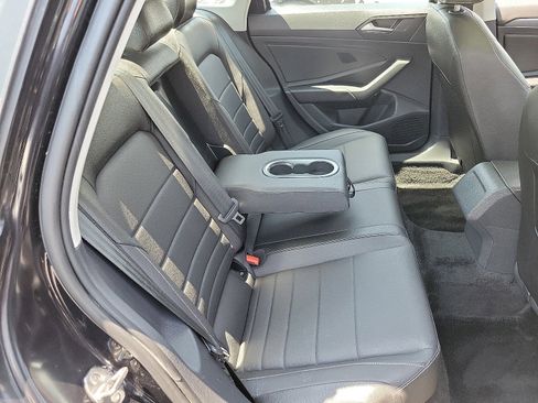 Used 2024 Volkswagen Jetta SE image 20