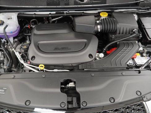 New 2026 Chrysler Pacifica Select image 35