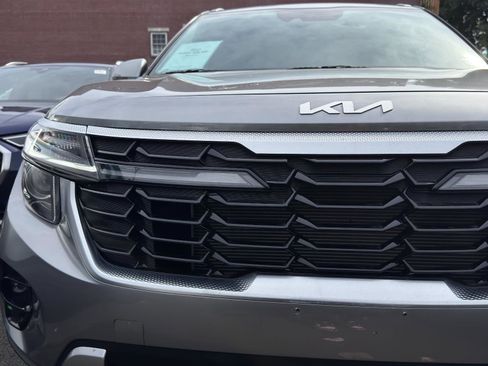 Used 2024 Kia Seltos S image 10