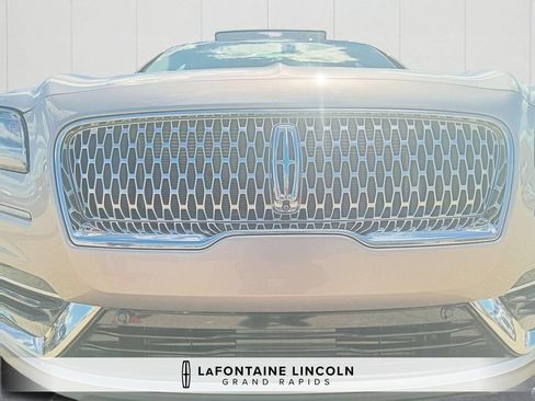 Certified 2023 Lincoln Nautilus AWD w/ Premium Package image 33