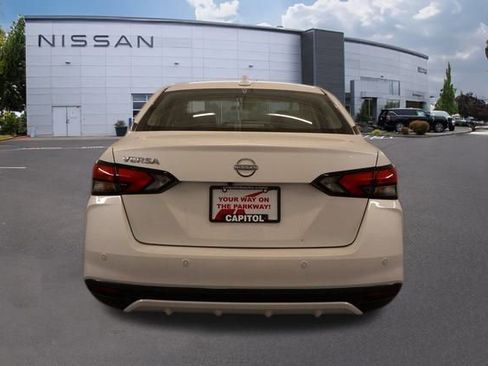 New 2025 Nissan Versa SV w/ Trunk Package image 3