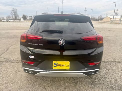 Used 2022 Buick Encore GX Essence w/ Experience Buick Package image 3