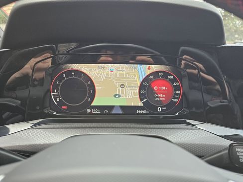 Used 2023 Volkswagen GTI Autobahn image 24