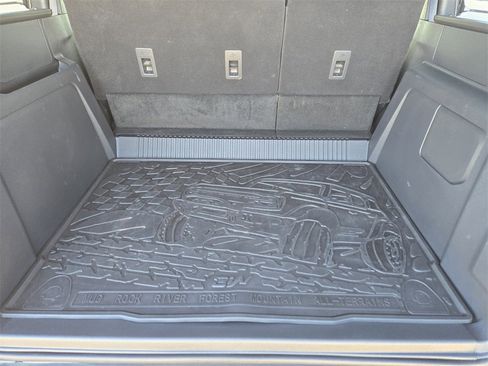 Used 2024 Ford Bronco Badlands image 26