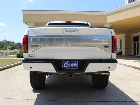 Used 2017 Ford F150 Platinum w/ Equipment Group 701A Luxury AWD/4WD image 15
