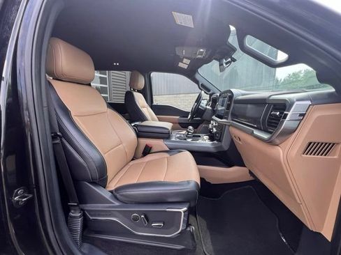Used 2021 Ford F150 Lariat w/ Equipment Group 502A High AWD/4WD image 11