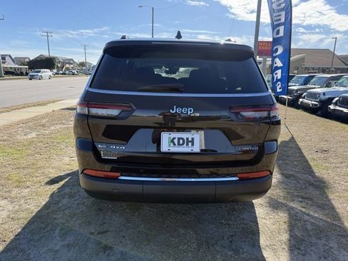 Certified 2022 Jeep Grand Cherokee L Limited image 6