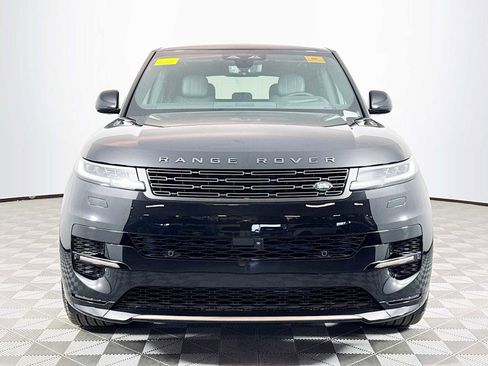 New 2026 Land Rover Range Rover Sport Dynamic SE AWD/4WD image 2