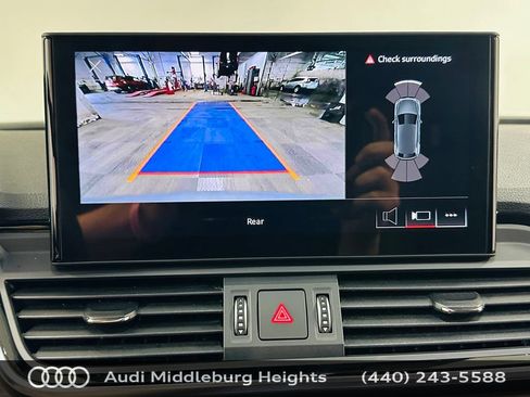 Certified 2023 Audi Q5 2.0T Premium w/ Convenience Package AWD/4WD image 12