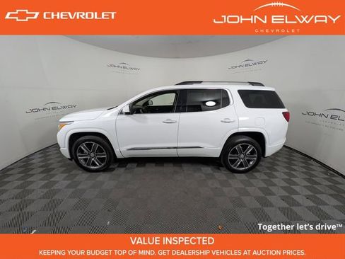 Used 2019 GMC Acadia Denali image 2
