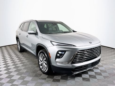 New 2026 Buick Enclave Preferred image 3