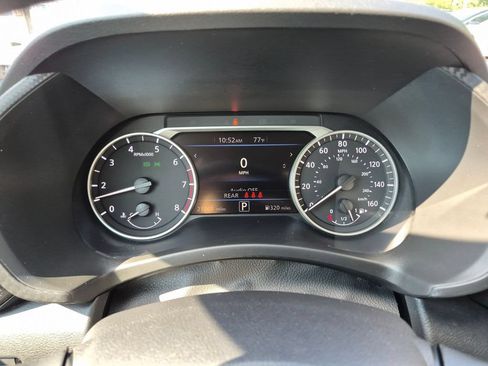 Certified 2023 Nissan Sentra SV FWD image 14