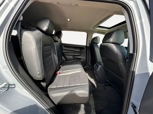 Used 2025 Honda CR-V EX-L image 11