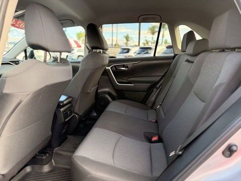 Used 2024 Toyota RAV4 XLE image 18