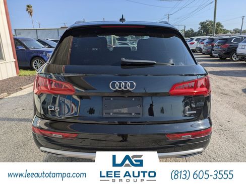 Used 2019 Audi Q5 2.0T Premium Plus w/ Premium Plus Package AWD/4WD image 4