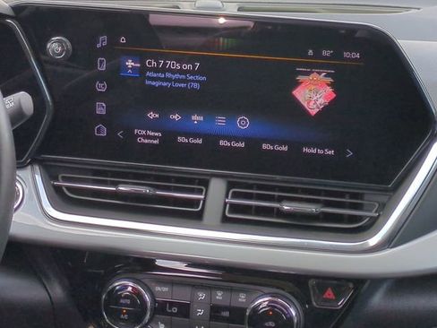 Used 2024 Chevrolet Trax LT w/ Driver Confidence Package image 18