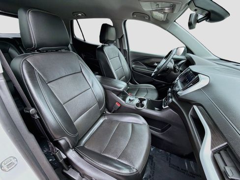 Used 2023 GMC Terrain SLT AWD/4WD image 15