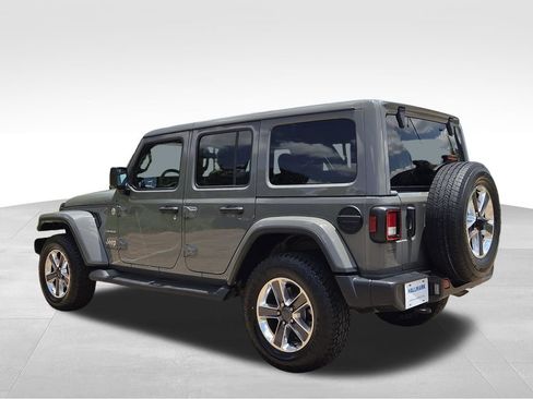 Used 2021 Jeep Wrangler Unlimited Sahara AWD/4WD image 6