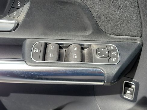 Used 2022 Mercedes-Benz GLA 35 AMG 4MATIC image 28