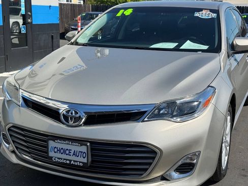 Used 2014 Toyota Avalon XLE FWD image 21