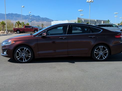 Used 2019 Ford Fusion Titanium FWD image 6