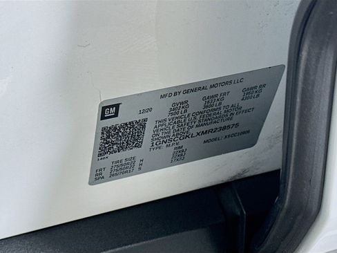 Used 2021 Chevrolet Suburban High Country image 40